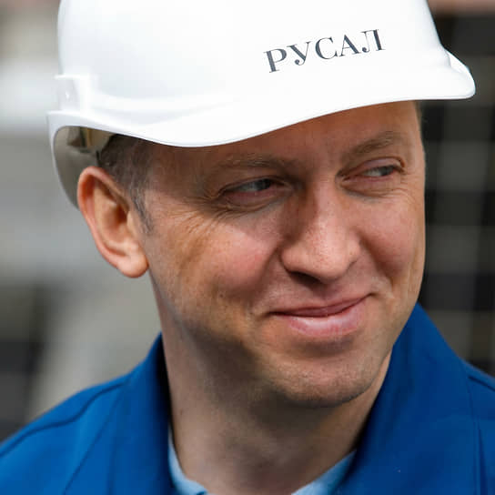 В 2007 году под руководством Олега Дерипаски (на фото) РУСАЛ стал алюминиевой компанией номер один в мире. В 2008-м объем производства РУСАЛа (4,4 млн тонн) вдвое превысил рекордные показатели советской алюминиевой промышленности. А вместе с ними — и американские