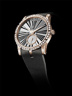 Roger Dubuis Excalibur Lady выпущены в белом и розовом золоте. 36 мм в диаметре, 48 бриллиантов (0,99 карата), мануфактурный механизм RD821 с автоподзаводом
