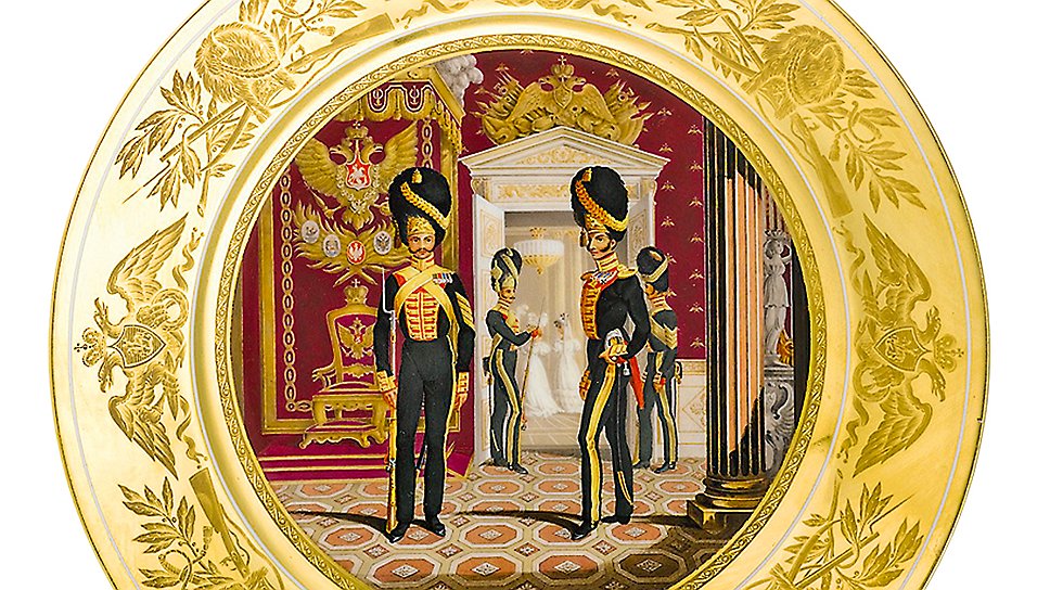 Тарелка из &quot;военной серии&quot; &quot;Гренадеры в интерьерах Зимнего дворца&quot;, ИФЗ, 1829 год, Sotheby&#39;s, $218 тыс. 