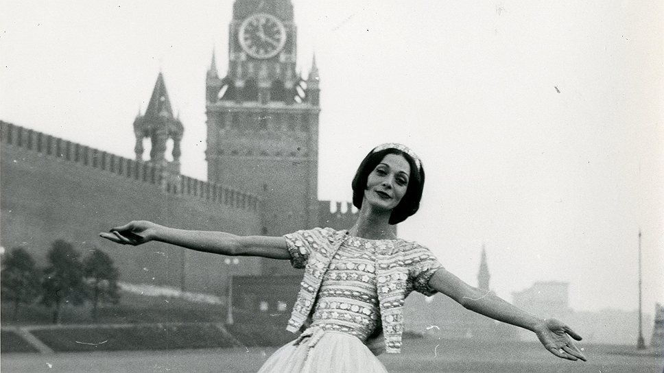 Любимая манекенщица Кристиана Диора Кука, июнь 1959 года