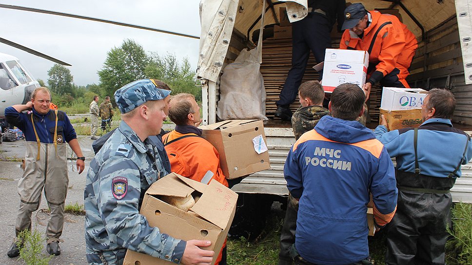 Общий объем гуманитарной помощи, направленной пострадавшим от паводка, превысил 1,2 млрд руб.