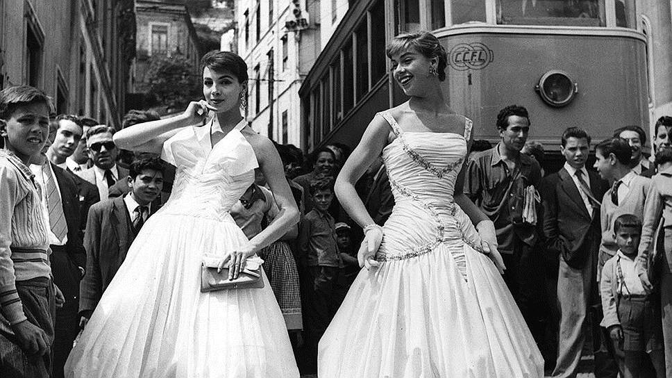 Модели в платьях Jole Veneziani, 1956 
