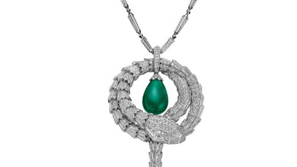 Колье Serpenti, золото, бриллианты, изумруд 
