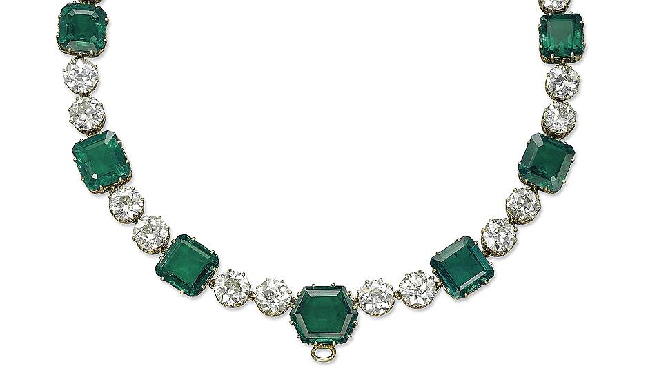 Cartier, колье, 1937 год, золото, изумруды, бриллианты, продано на Christie&#39;s в ноябре 2013 года за $9 934 388 
