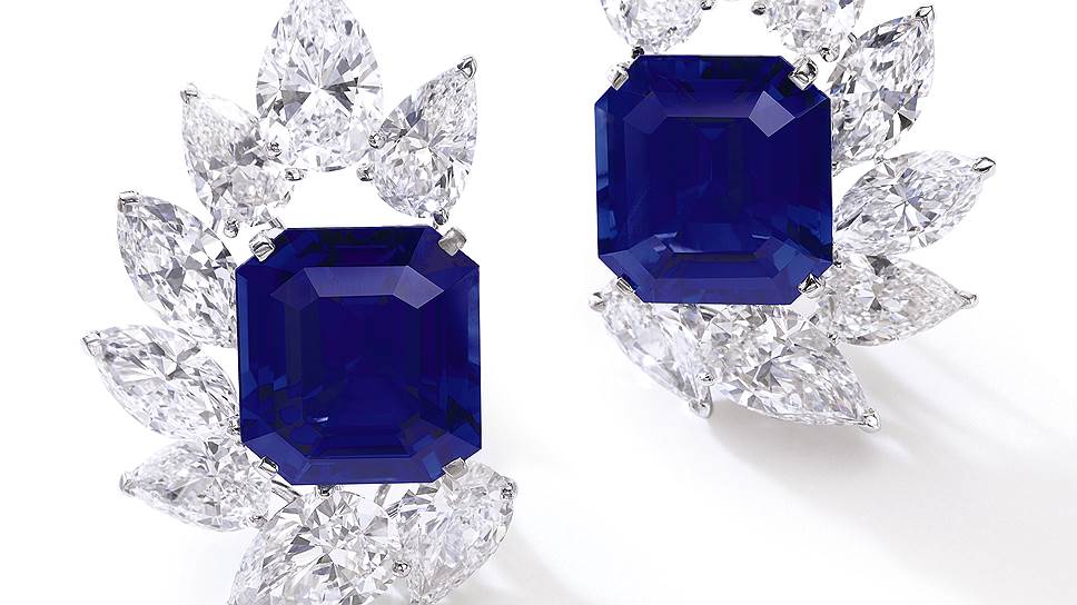 Серьги Cartier, бирманские сапфиры 15,77 и 16,90 карата, бриллианты, эстимейт $800-1200 тыс., Sotheby`s Magnificent Jewels &amp; Noble Jewels 
