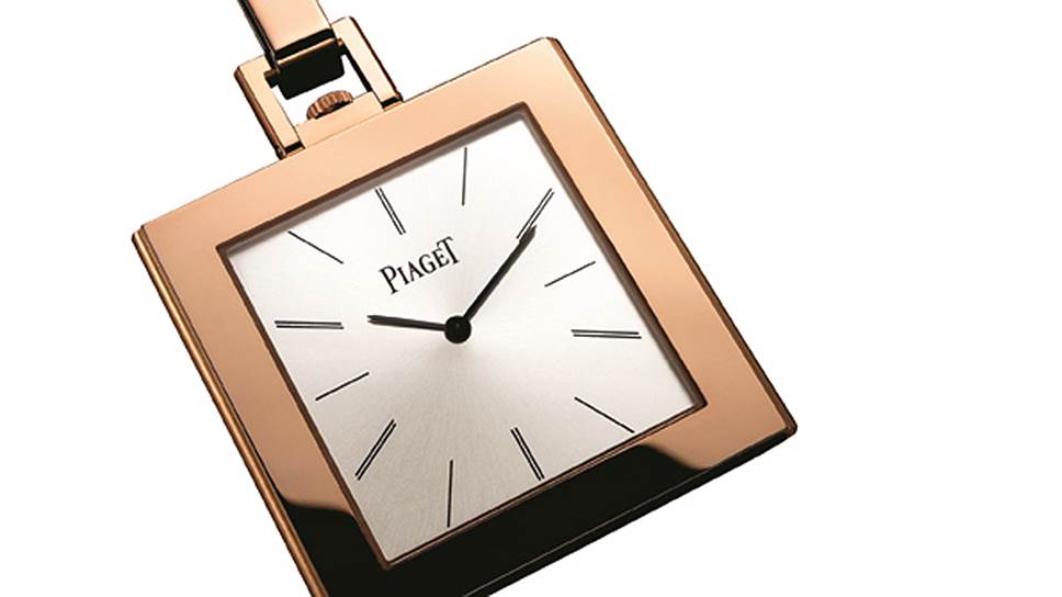 В конце 2000-х годов в Piaget выпускали и карманные, формата black tie часы на золотых плетеных цепочках в рамках линии Altiplano. Их производили на мануфактуре в План-лез-Уат, что под Женевой 
