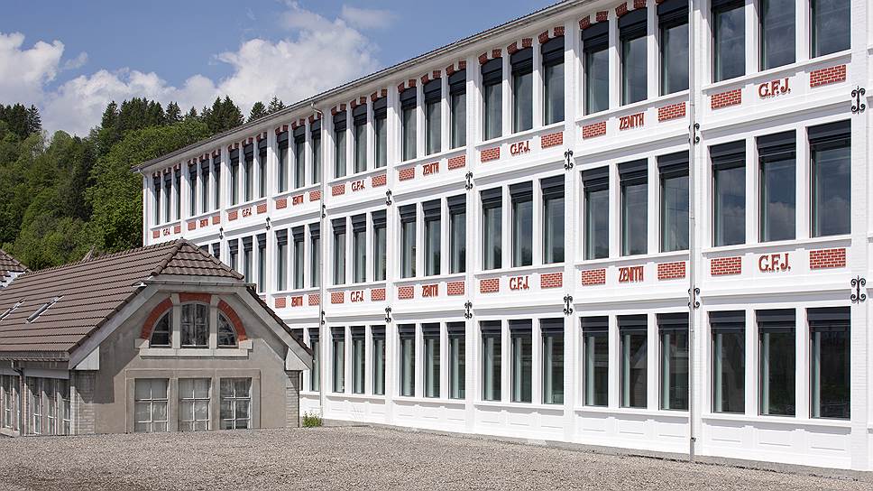 Фабричные корпуса — памятник архитектуры, охраняемый ЮНЕСКО 
