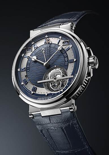 В новых Breguet Marine Equation Marchante 5887 целых три усложнения: уравнение времени, вечный календарь и турбийон