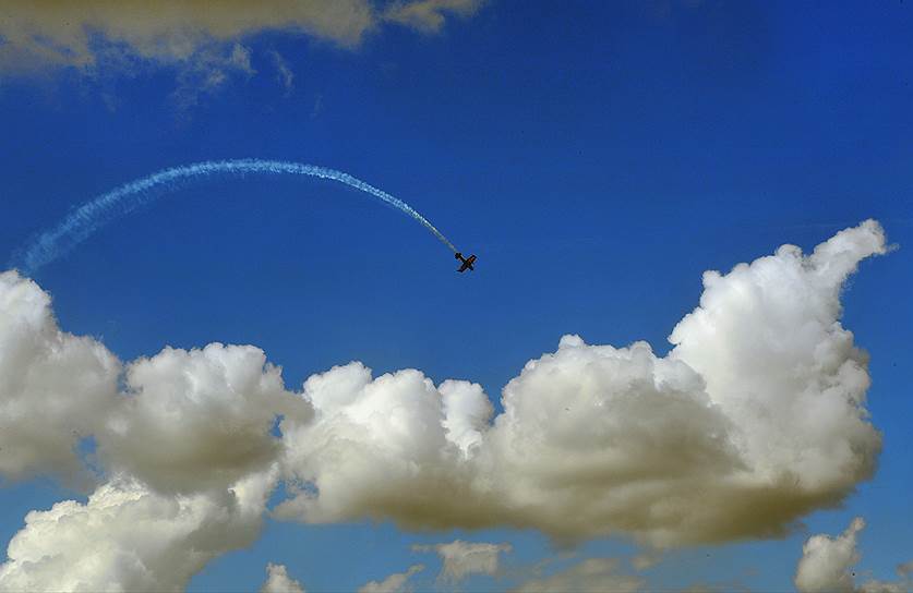 Мика Бражо во время соревнований Red Bull Air Race в Казани