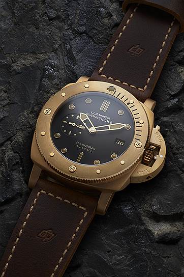 Часы PAM 907 Luminor Submersible 1950 3 Days Automatic Bronzo, бронза 
