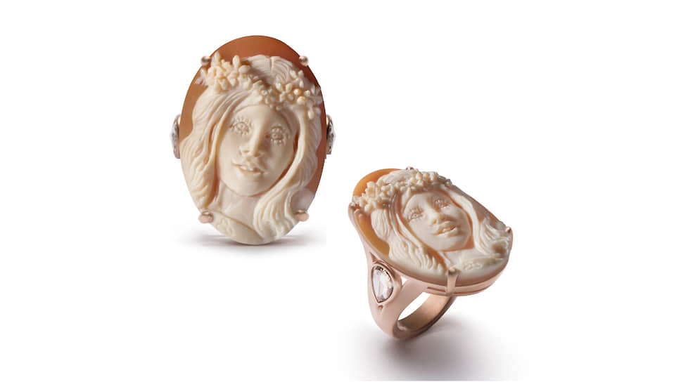 Кольцо с камеями из коллекции Синди Шерман и Кэтрин Опи