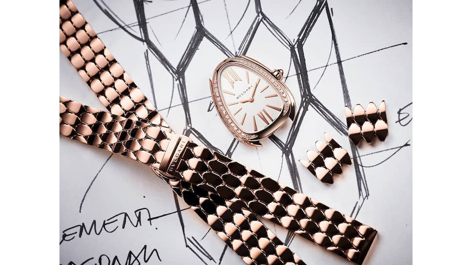 Часы Bvlgari Serpenti Seduttori в процессе сборки