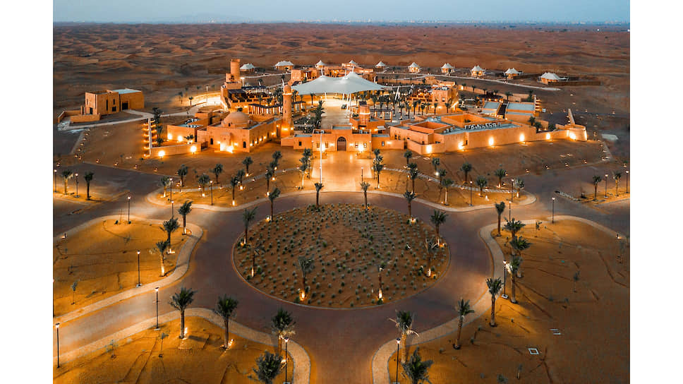 Вид на курорт-оазис Al Badayer Oasis by Mysk