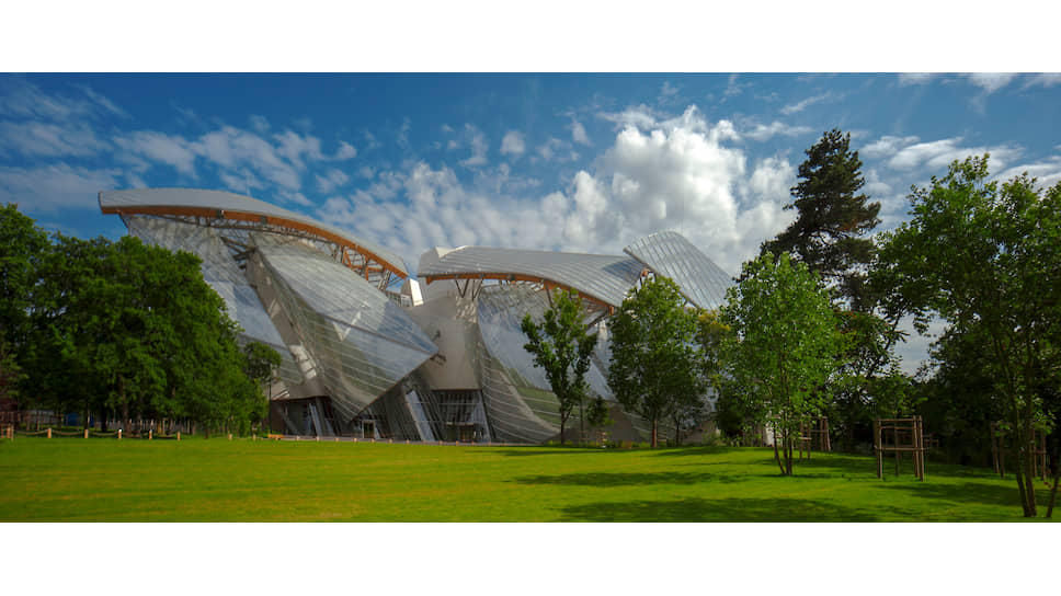 Здание Fondation Louis Vuitton в Париже, архитектор Фрэнк Гери