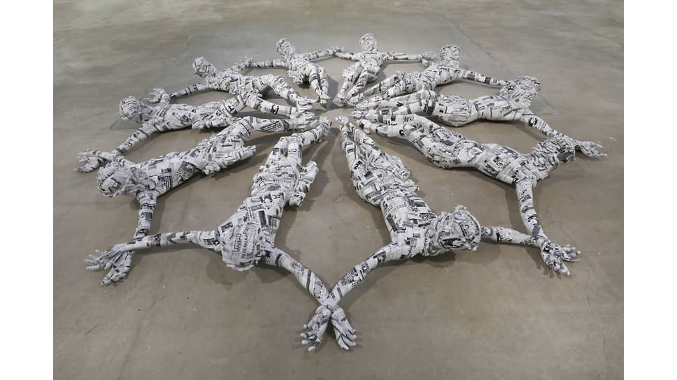Инсталляция Юн Джун Така «Chained» (2020) из числа тех работ, которые Ален Серве купил в прошлом году