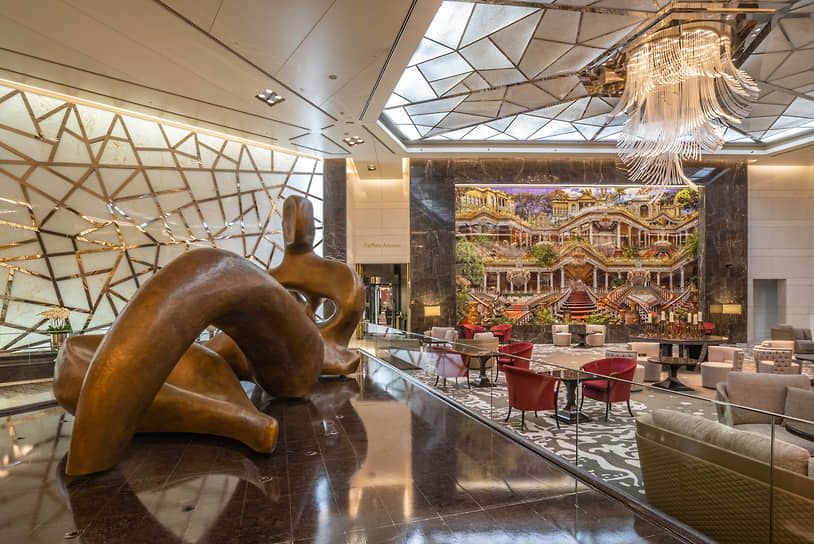 В отеле Raffles Istanbul