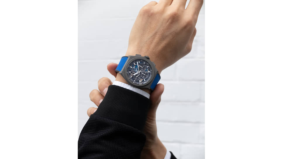 Zenith Defy 21 Ultrablue. Корпус из титана