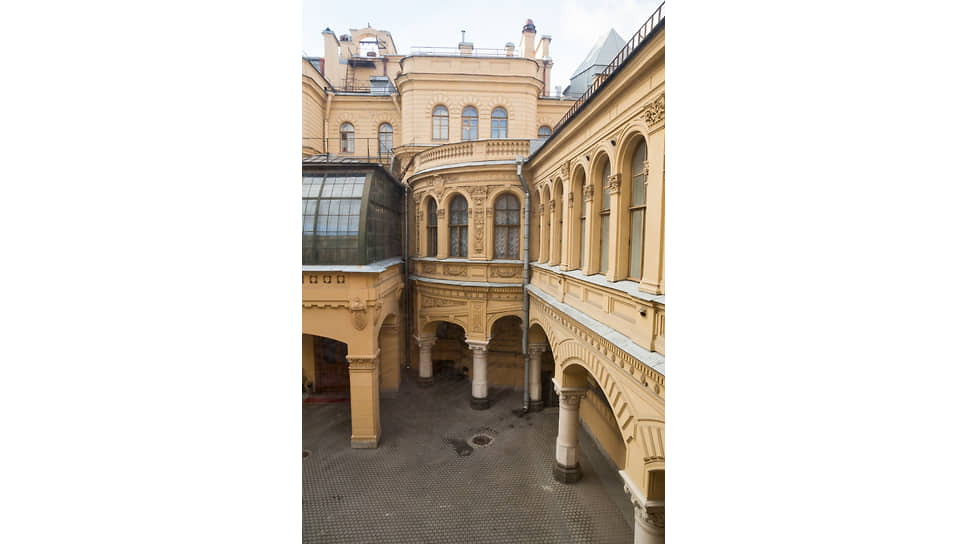 Дом ученых — дворец великого князя Владимира Александровича
