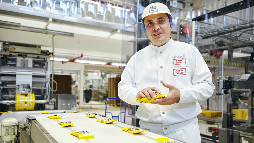 Производственная линия  M&M's на заводе Mars  в Ступино
