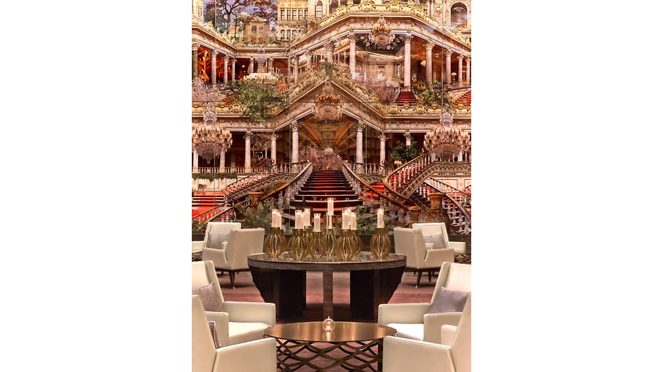 В ресторане Raffles Istanbul