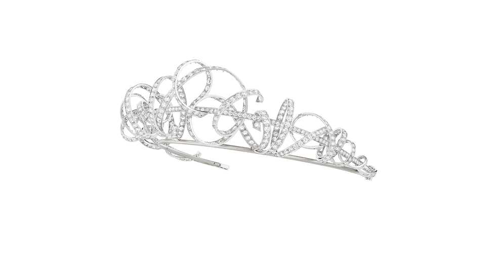 Chaumet, тиара Torsade, белое золото, бриллианты