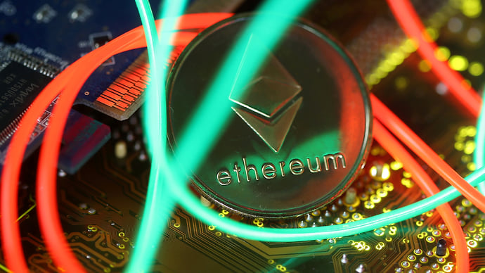 Вытеснение биткойна
