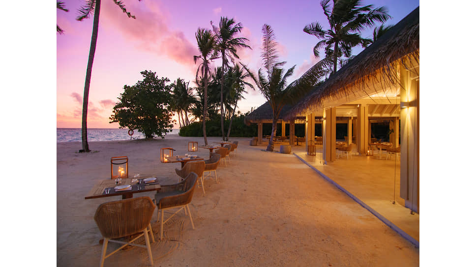 Отель Baglioni Resort Maldives