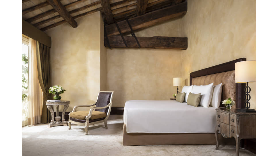 В номере отеля Anantara Palazzo Naiadi