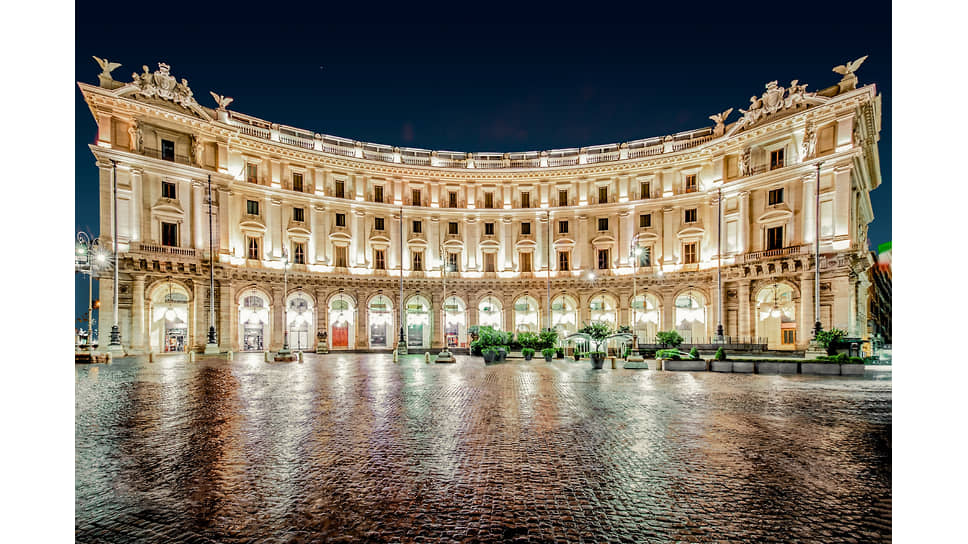 Вид на отель Anantara Palazzo Naiadi 