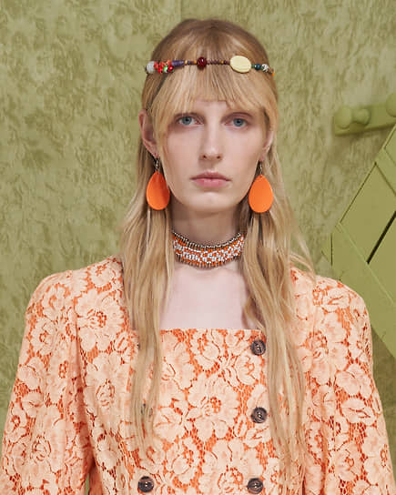 Фото из Lookbook Roma Uvarov Design 