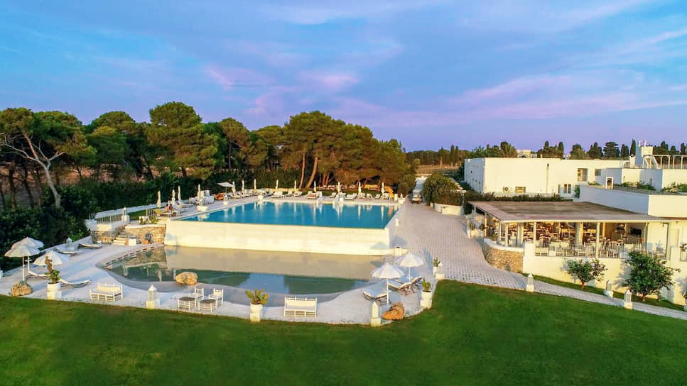 Виды старинного отеля Masseria Muzza  