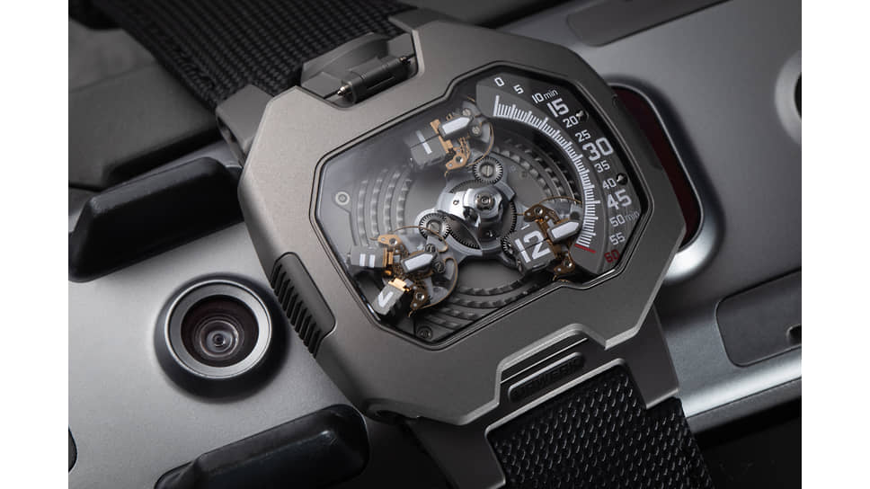 Urwerk UR-120