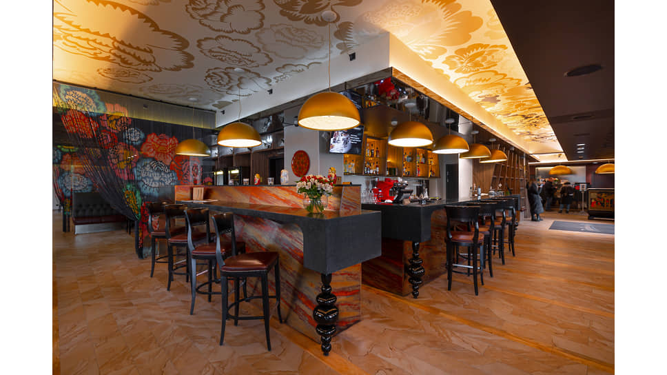 Бар-ресторане «Метаморфоз» в Radisson Sonya Hotel, St. Petersburg
