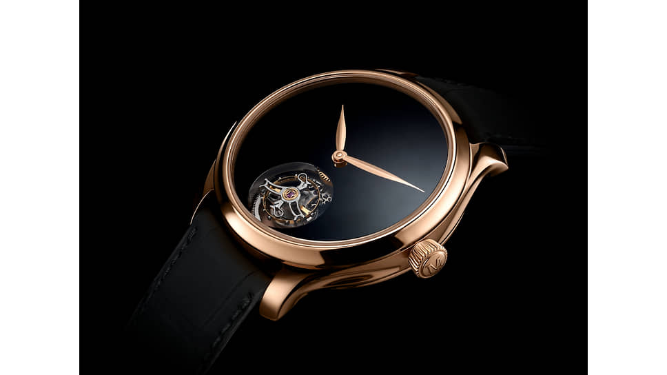 H. Moser &amp; Cie. Endeavour Centre Seconds Vantablack®