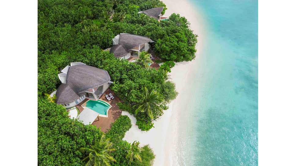 Вид на курорт JW Marriott Maldives Resort and Spa