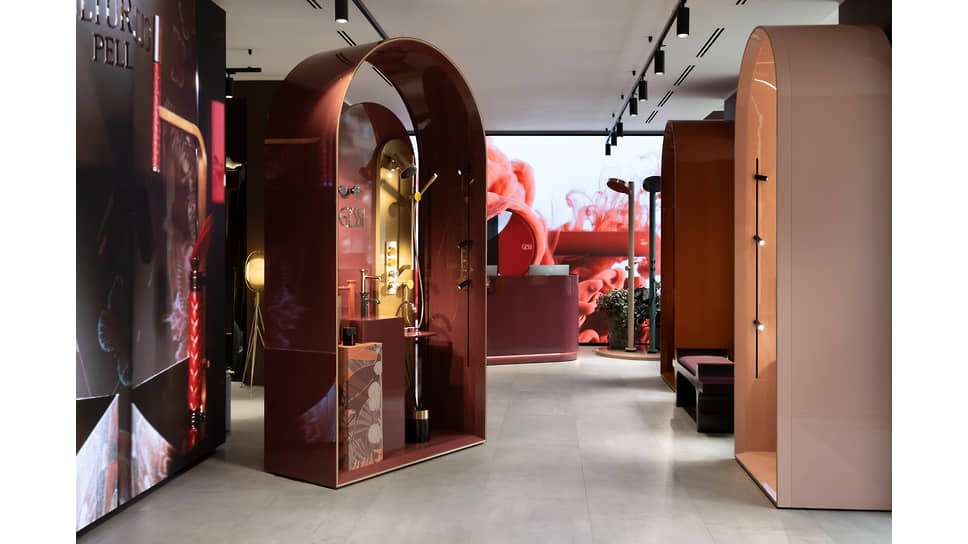 В салоне компании Interior Market
