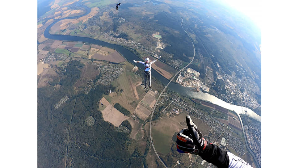 Прыжки в стиле FreeFly дарят море адреналина
