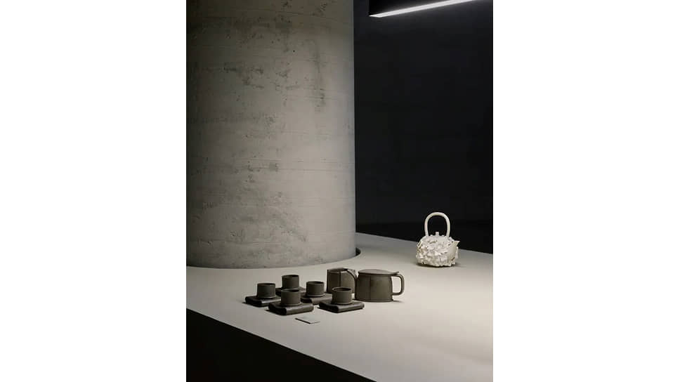 Выставка Loewe Teapots в палаццо Читтерио