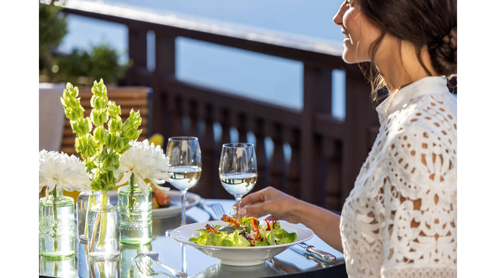 Отель Royal Hotel, Evian Resort