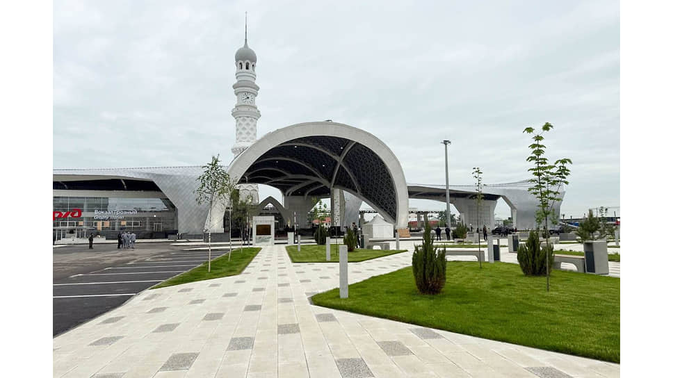 Новый железнодорожный вокзал в Грозном