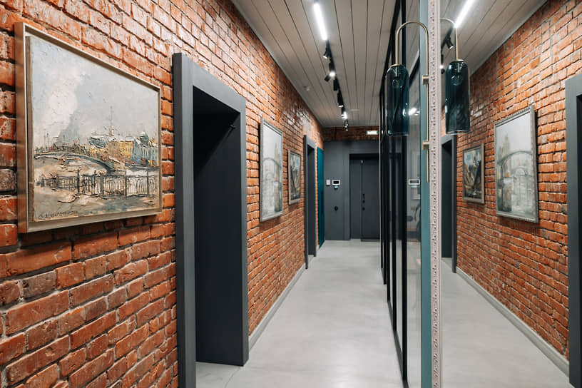 В офисе адвокатского бюро «ЭЛКО профи»