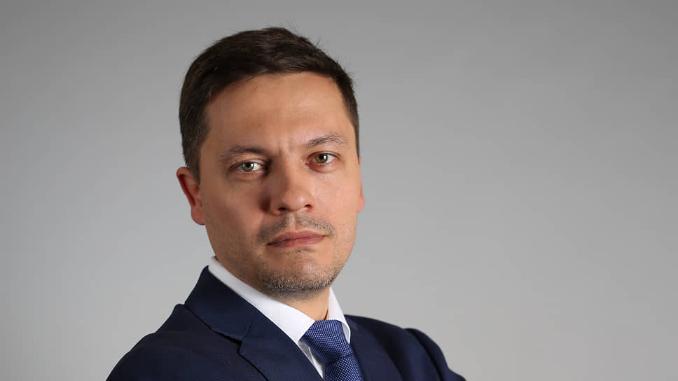 Стабильный рубль на «тонком» рынке