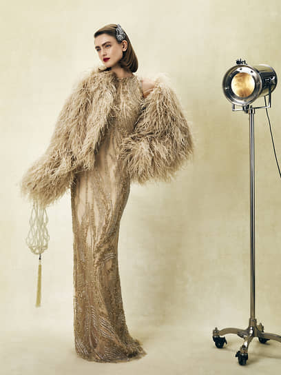 Платье и жакет, Rafaia Туфли, Mach&Mach, MonteCristo Сумка, Maison Esve, Boutique №7 Заколка, Area, Boutique №7