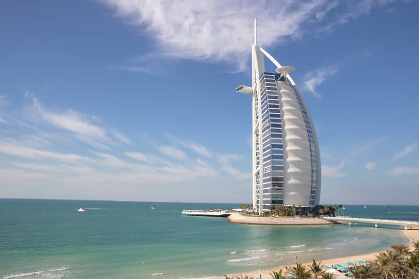 Вид на отель Jumeirah Burj Al Arab