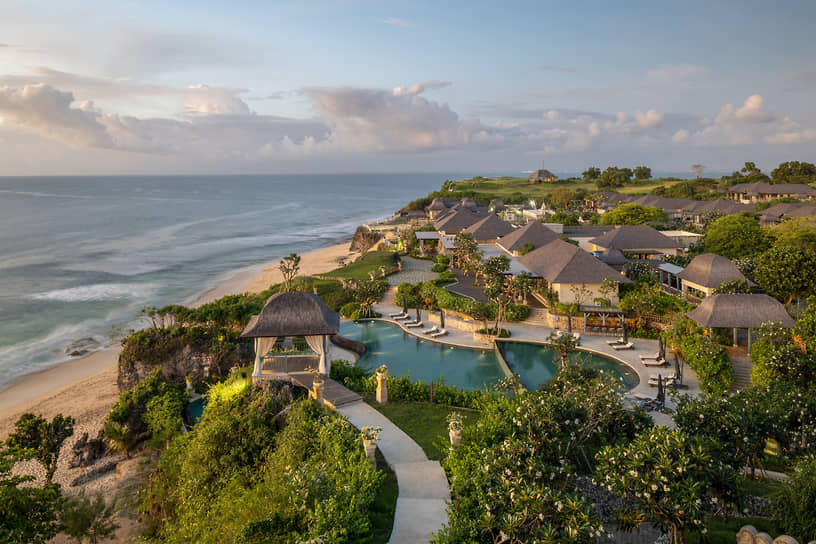 Виды отеля Jumeirah Bali