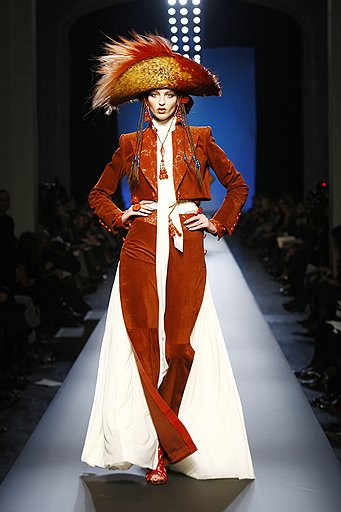 Все платья из коллекции Jean Paul Gaultier haute couture, «весна-лето 2010»