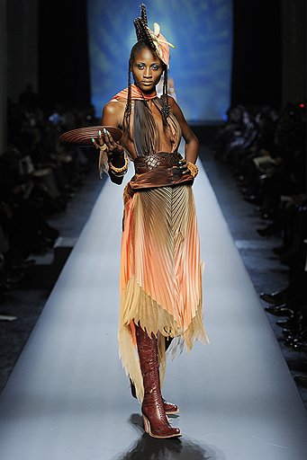 Все платья из коллекции Jean Paul Gaultier haute couture, «весна-лето 2010»