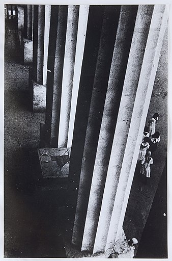 «Колоннада Музея революции», 1926 год