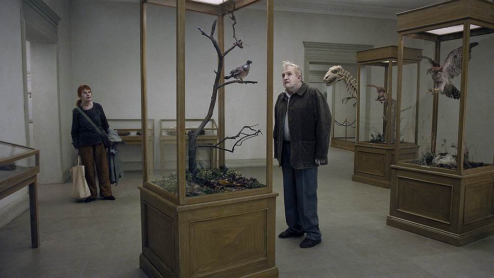 «Сидящий на ветке голубь размышляет о бытии», режиссер Рой Андерссон