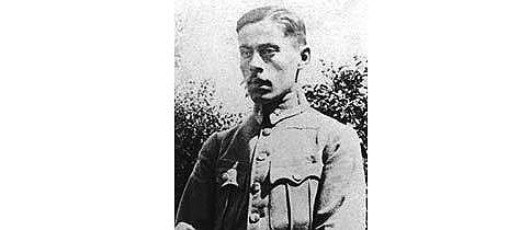 &lt;B>Томаш Сивицки,&lt;/B> родился 13 марта 1896 г., капитан польской армии, командир пехотной роты. В Козельский лагерь попал после расформирования Путивльского.